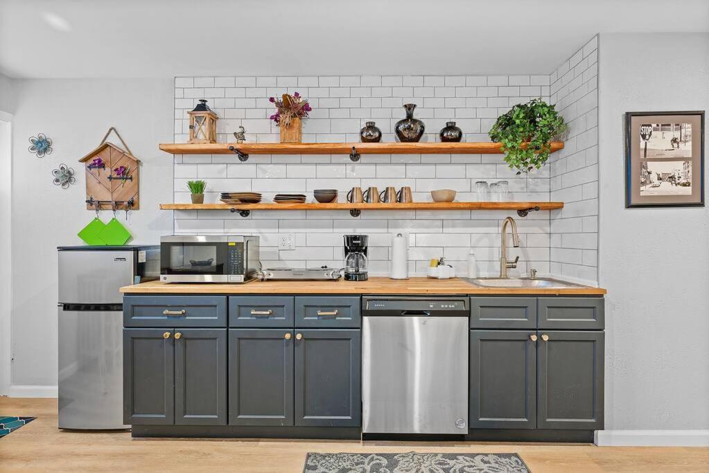 Trendy & Hip South Side Studio Walk To Downtown Pittsburgh Exterior foto